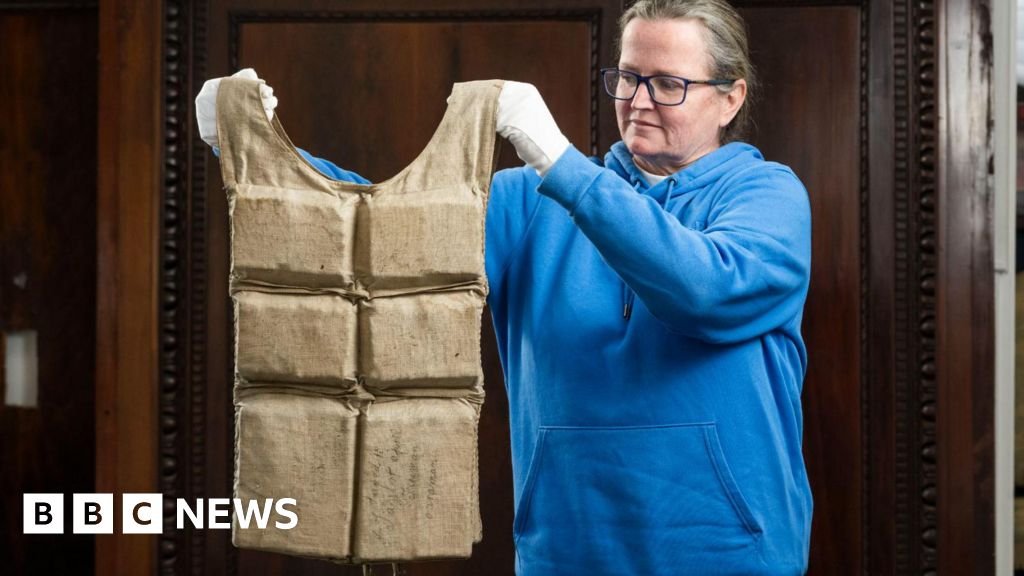 Titanic life jacket sells for £670,000 at auction in Wiltshire